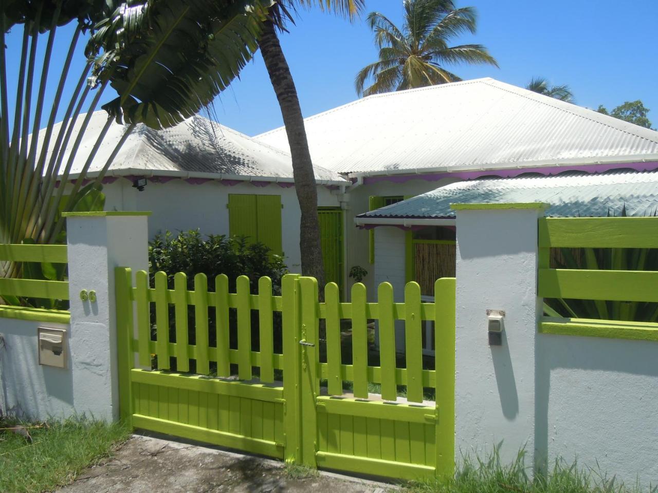 Ferienwohnung Logisrev Sainte-Anne  Exterior foto